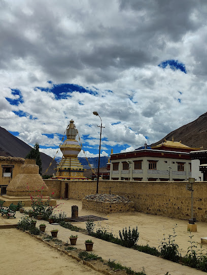 Panma Guest House and Zion Cafe