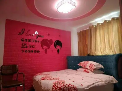 七彩虹精品客栈