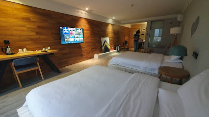 Yuguang Art Hotel
