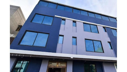 Townhouse 879 Dhs Hotels