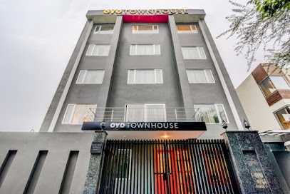 Golf Course Road Gurgaon Near Appu Ghar