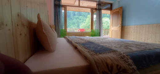 Wood Stone Home-Stay