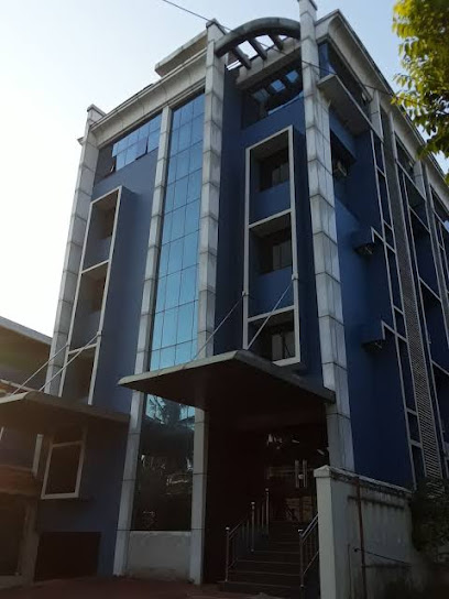VAYO Tristar Residency - Best Budget Hotel in Kochi , Rooms in Kochi