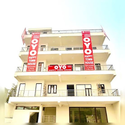 Hotel O H Happy Town House