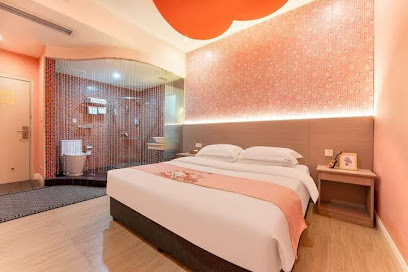 Yulong Hotel