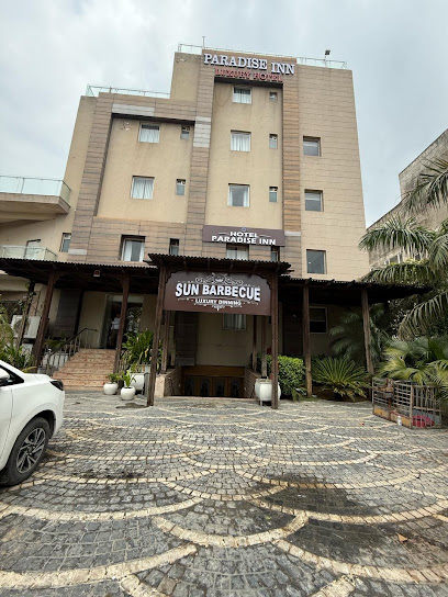 Hotel Paradise Inn