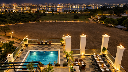 Revaas Pure Veg Lake View Hotel