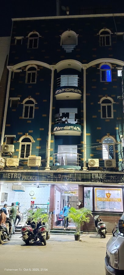 Metro Palace