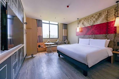 IBIS XI'AN BAQIAO TIANWANG HONGQING SUBWAY STATION HOTEL