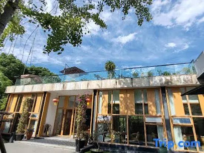 Liuhe Bisu Hot Spring Hotel