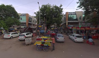 SPOT ON 66277 Hotel Sarovar Guest House