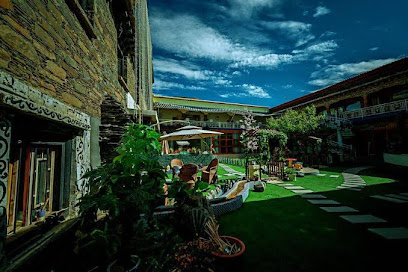 Dear Zhaizhai Hot Spring Hostel