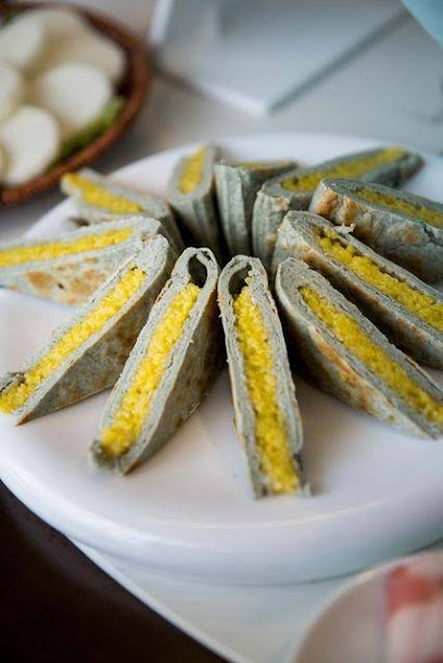 香格里拉·小年鉴丨流金岁月藏式中古美学供氧酒店