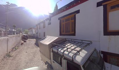 Lama Home stay