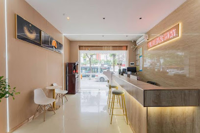 泊捷酒店湖光店