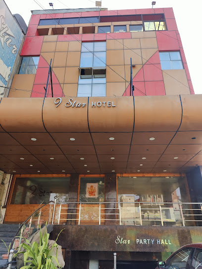 MD 9 Star Hotel