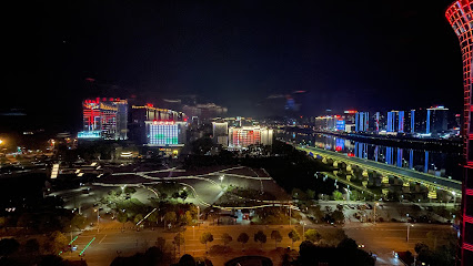 华天大酒店