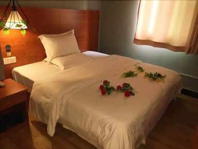 Yimi Hotel Baogang Dadao Station Branch