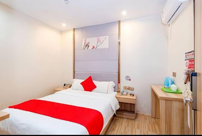 Golden Lotus Hotel