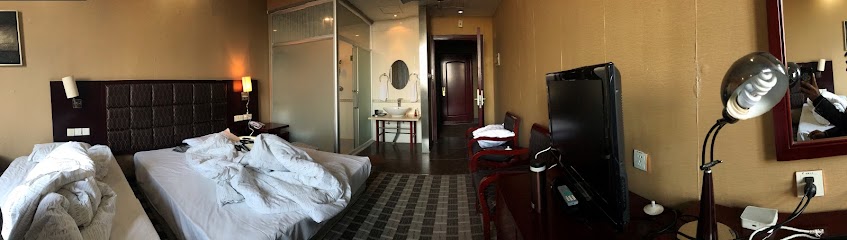 鸿腾三馆商务酒店