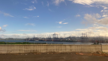 FOUR+ Ocean Sonic Hotel