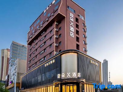 Dalian Xi'an Road subway station Yaduo X Hotel