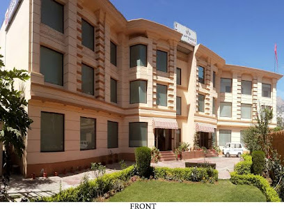 Hotel Maa Trinayani Palace