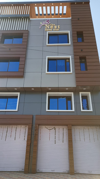 OYO Flagship The Nest Home Stay