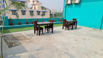 Hotel Paradise Inn