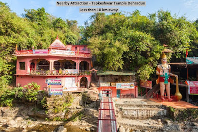 OYO 81245 Four Seasons