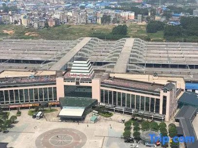 Guilin Fantasy Space Hotel Apartment