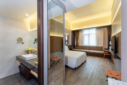 Maple View Hotel