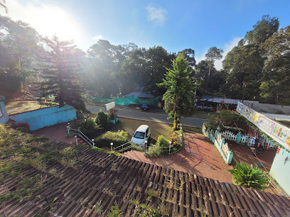 Lilly Garden Holiday Home