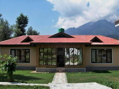 Hotel Alpine resort pahalgam