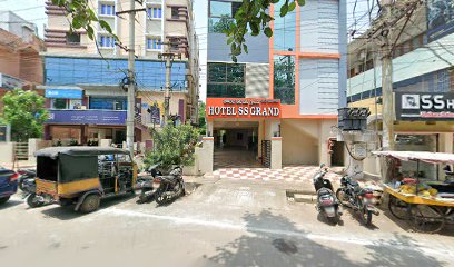 HOTEL SS GRAND