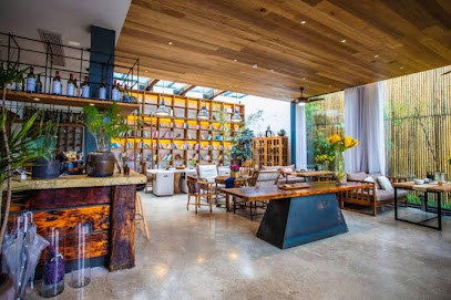 Sanshi Inn