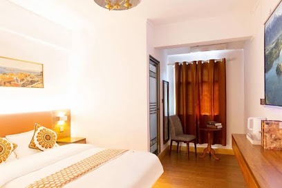 Youran Crazy Hotel