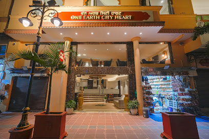 One Earth City Heart Hotel Amritsar near Golden Temple (40 Steps to the Golden Temple)