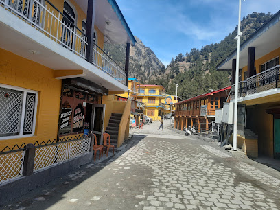 Harsil apple homestay