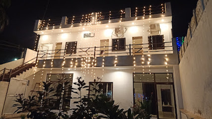 Hotel Lohagarh In