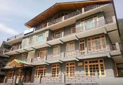 OYO 30725 Skyway Manali