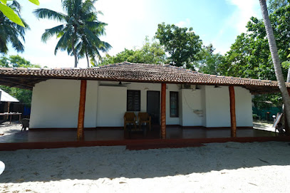 Abi's mararibeach homestay
