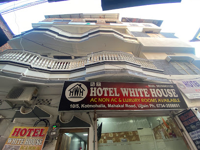 Hotel White House