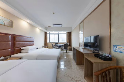 Huanyan Hotel, Luxian County