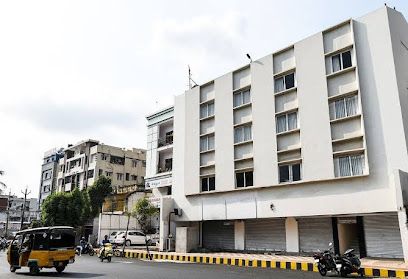 Fabhotel Akshara Innotel