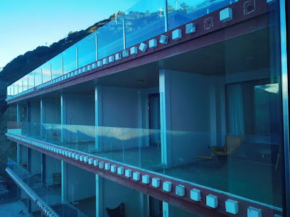Snow Mountain Wake Up Hotel