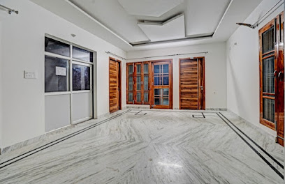 OYO Flagship Rudra Palace