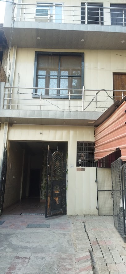 Shivnash Guest House