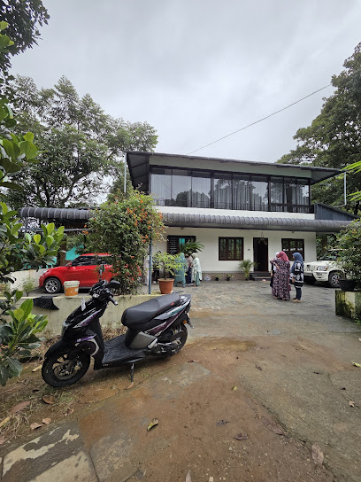 Hill valley farm resort