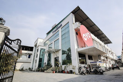 OYO 26602 Hotel Shubham